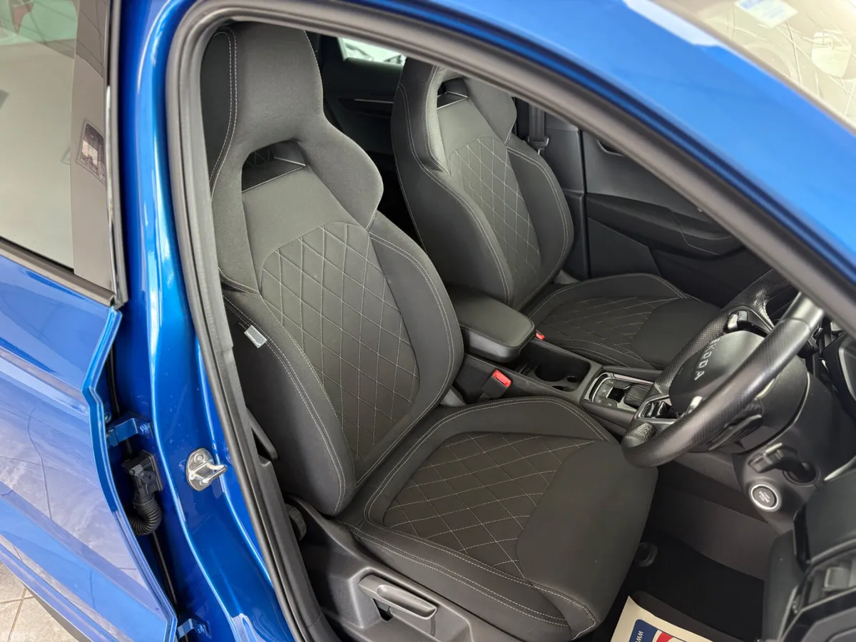 Skoda Karoq Estate/Jeep, Diesel, 2025, Blue