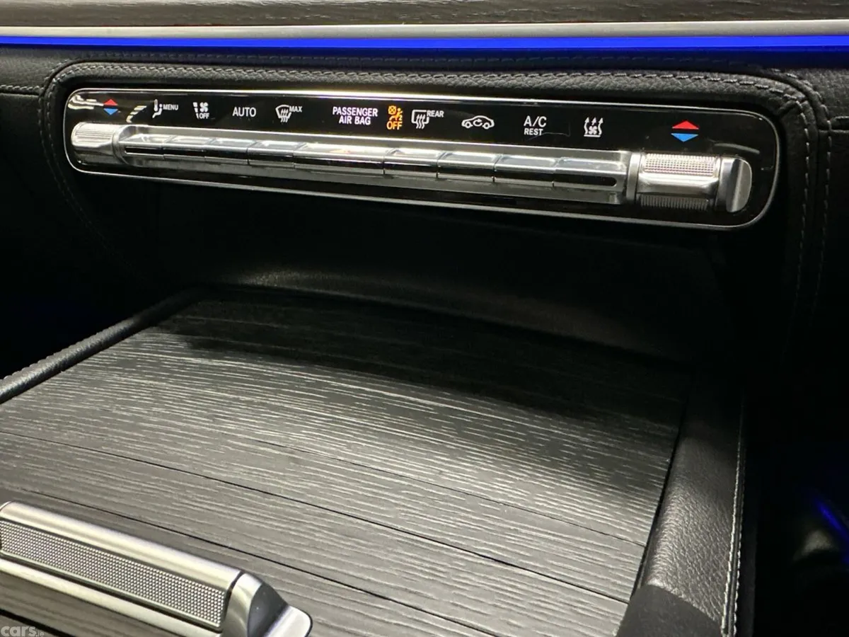 Mercedes-Benz GLE SUV, Diesel Plug-in Hybrid, 2023, Black