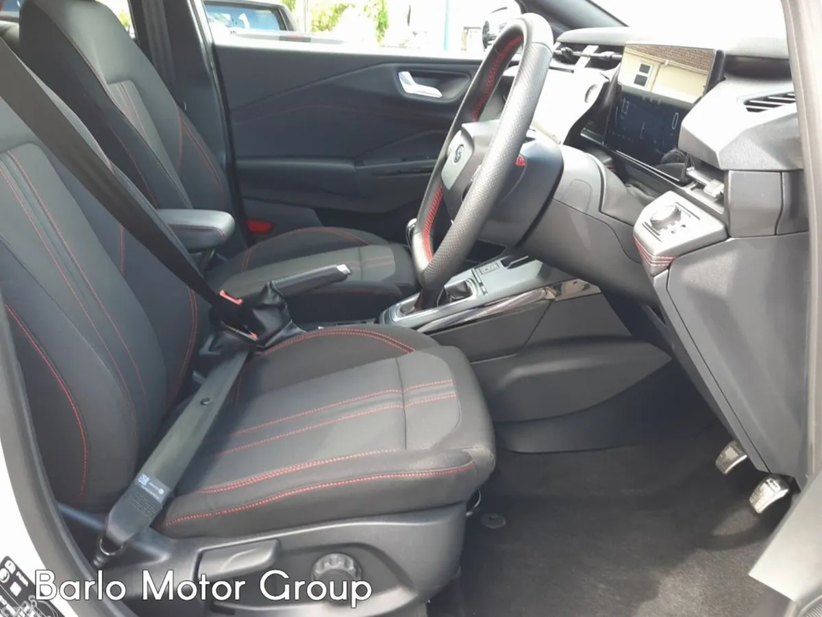 Ford Puma Hatchback, Petrol Hybrid, 2026, White