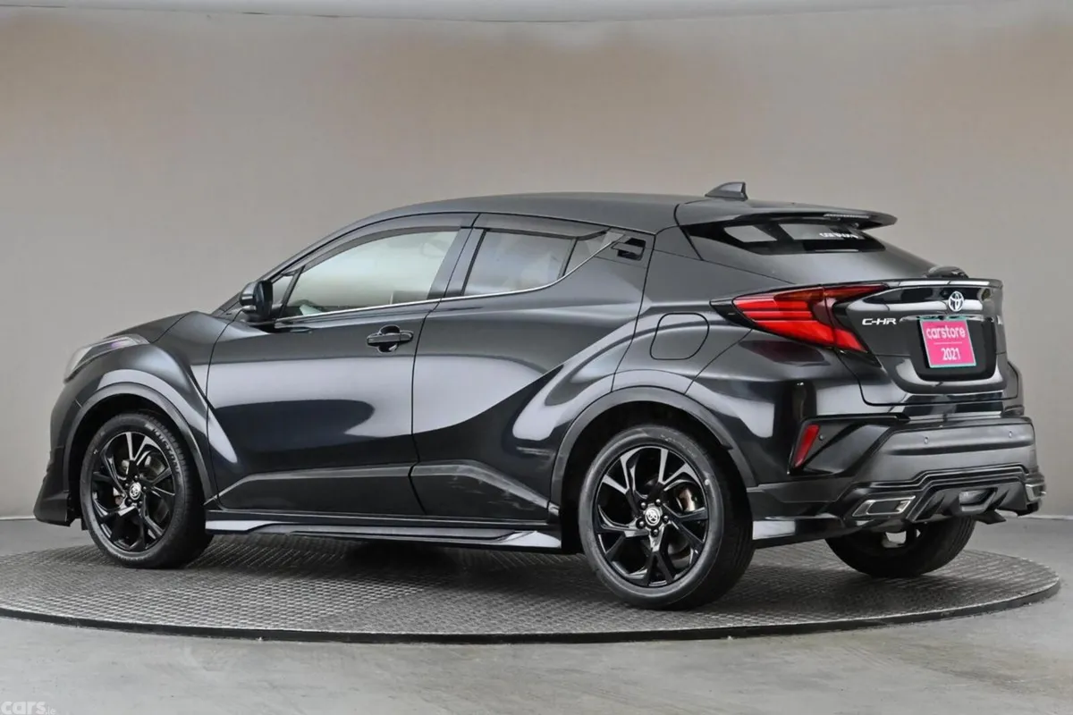 Toyota C-HR SUV, Petrol Hybrid, 2021, Black