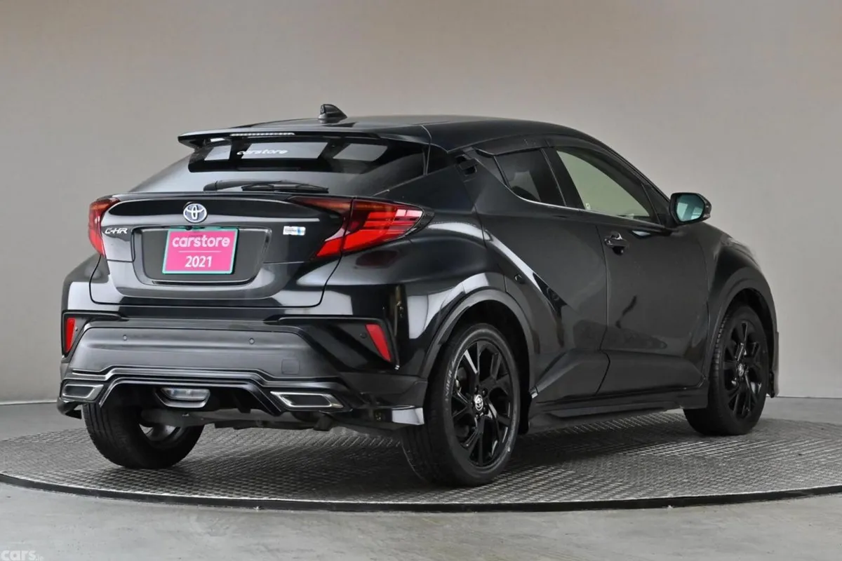 Toyota C-HR SUV, Petrol Hybrid, 2021, Black