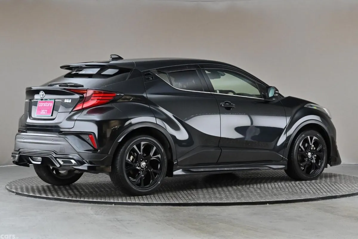 Toyota C-HR SUV, Petrol Hybrid, 2021, Black