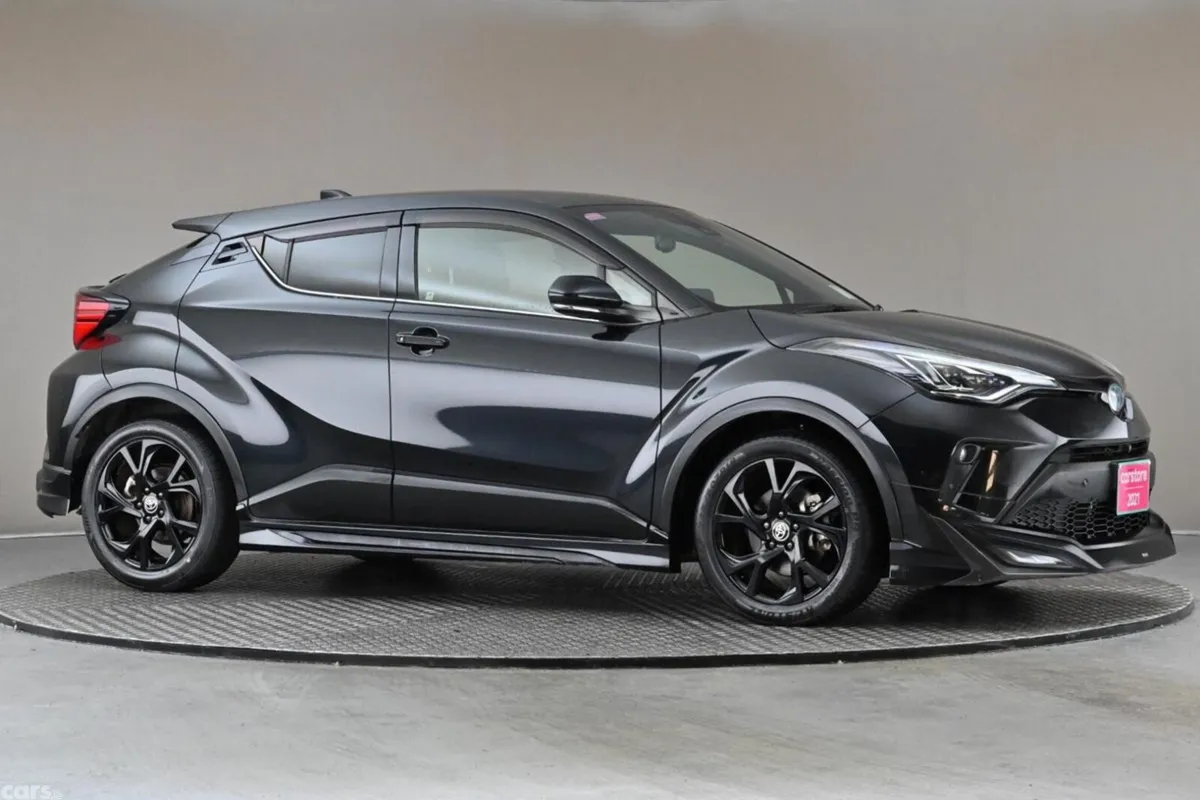 Toyota C-HR SUV, Petrol Hybrid, 2021, Black
