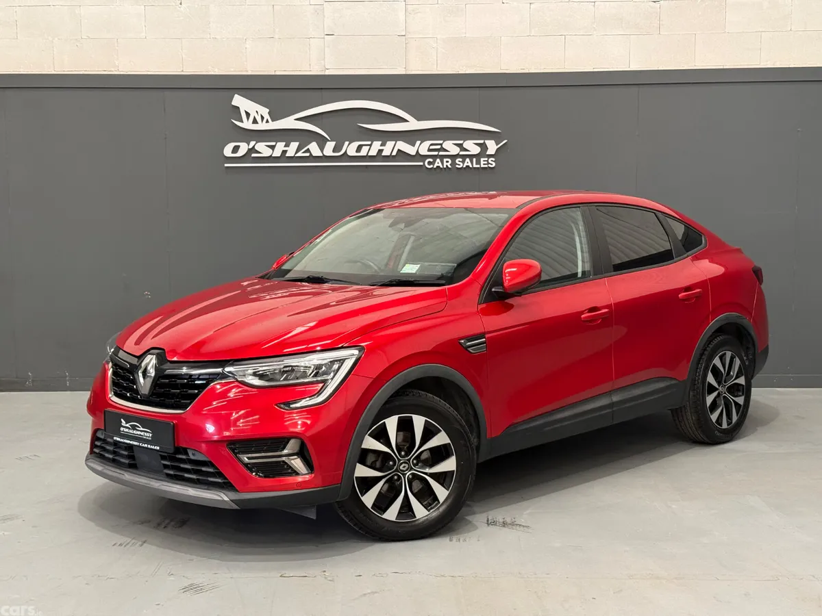 Renault Arkana Hatchback, Petrol, 2022, Red