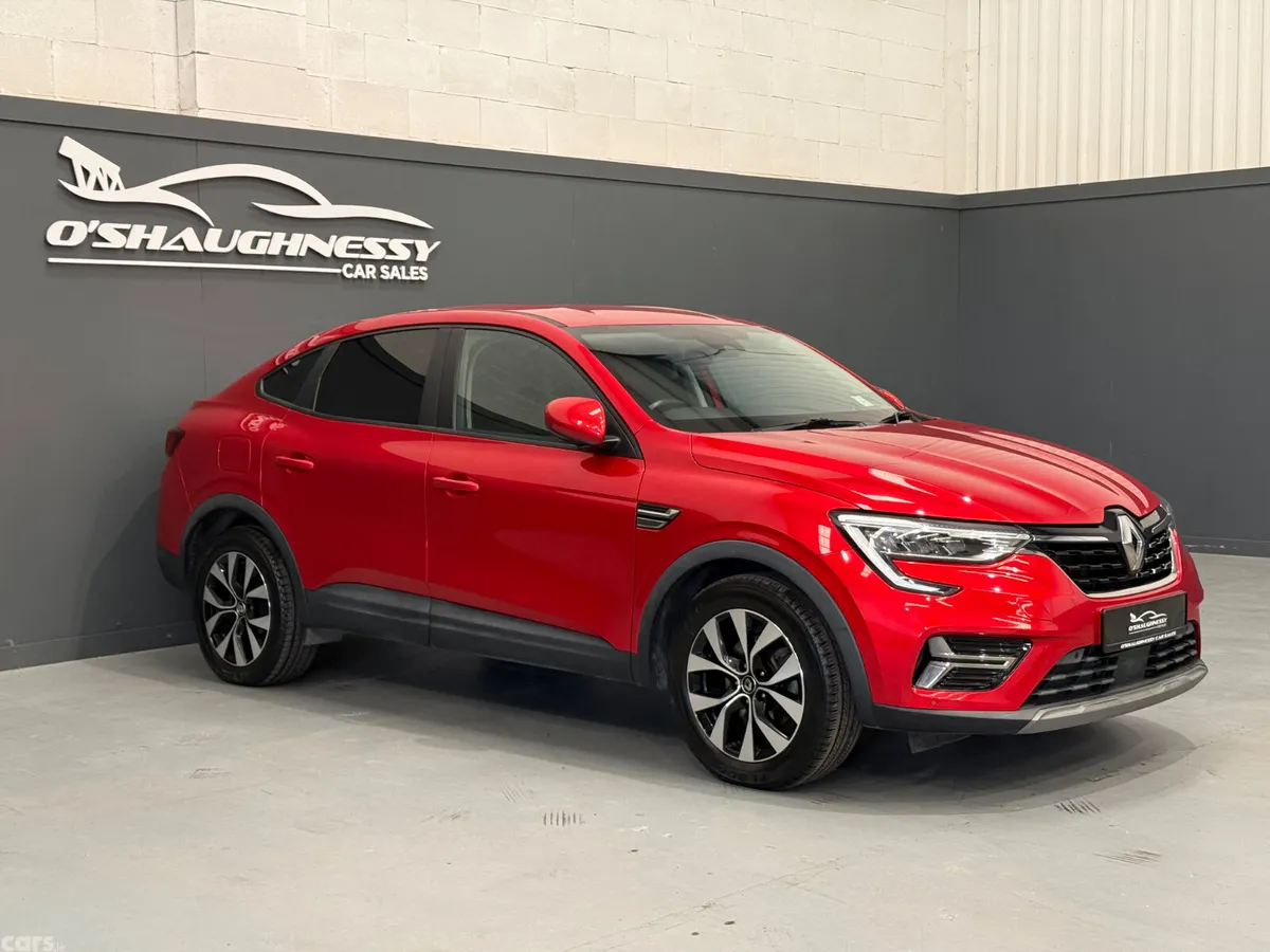 Renault Arkana Hatchback, Petrol, 2022, Red