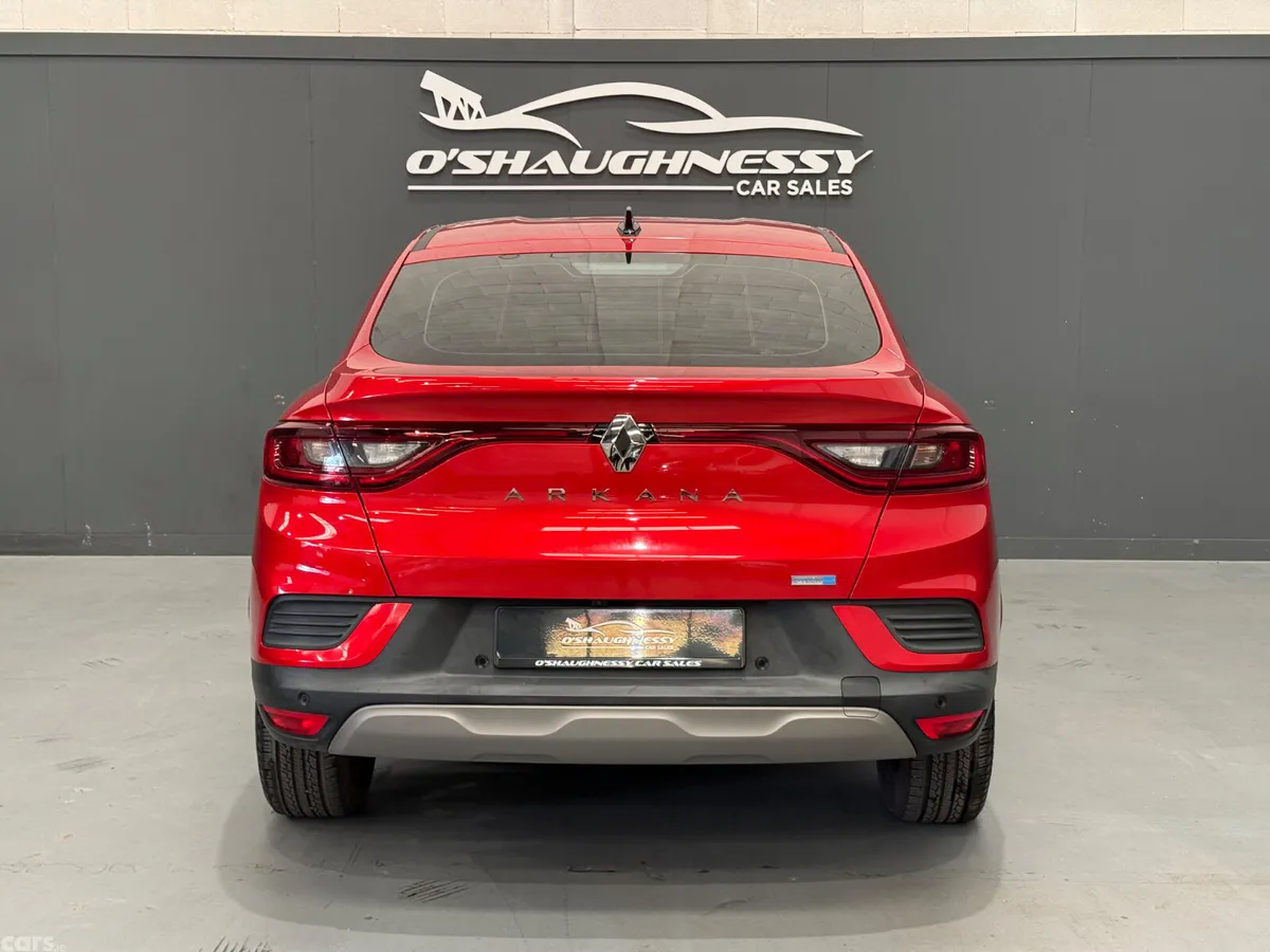 Renault Arkana Hatchback, Petrol, 2022, Red