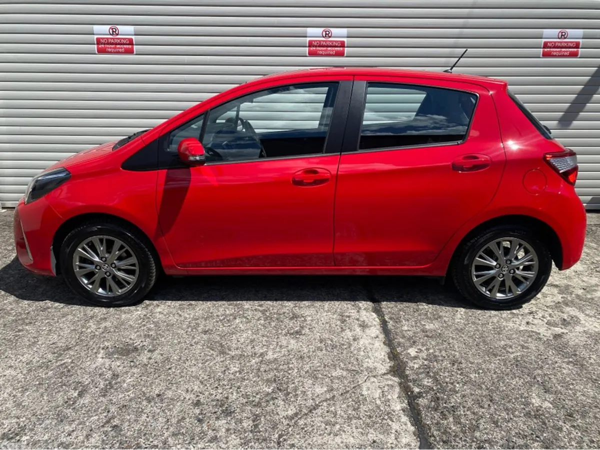 Toyota Yaris 1.0 LUNA 4DR, Ranelagh