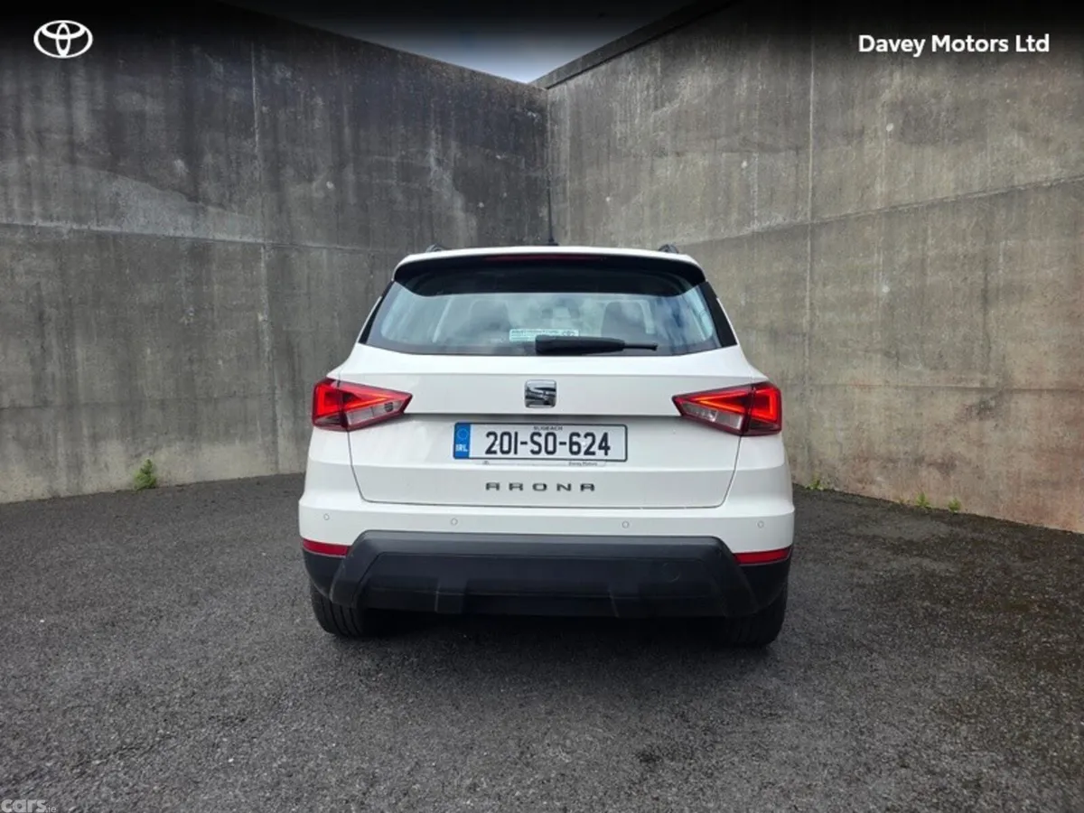 SEAT Arona Hatchback, Petrol, 2020, White