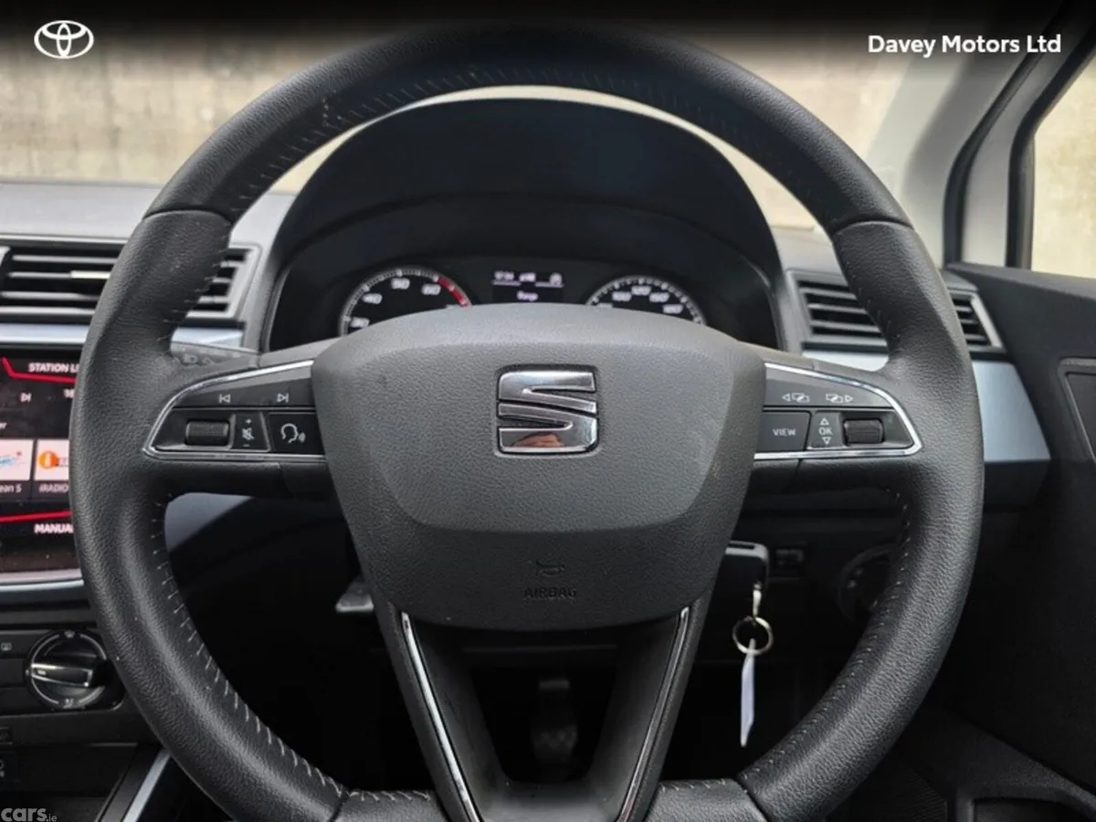 SEAT Arona Hatchback, Petrol, 2020, White
