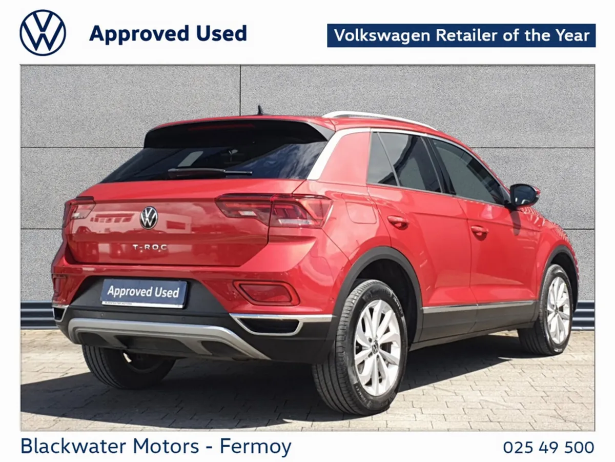 Volkswagen T-Roc SUV, Petrol, 2023, Red
