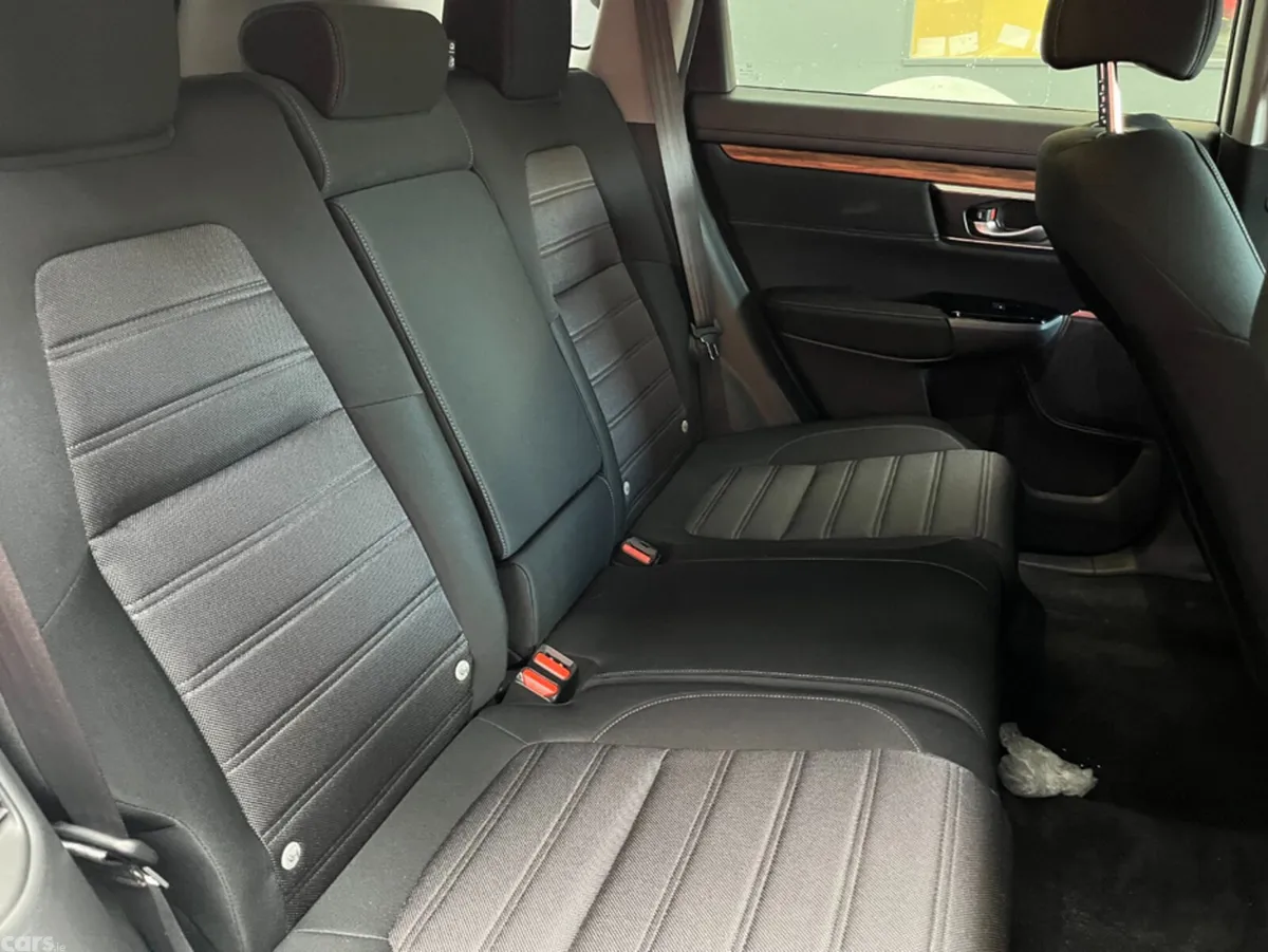Honda CR-V SUV, Petrol Hybrid, 2019, White