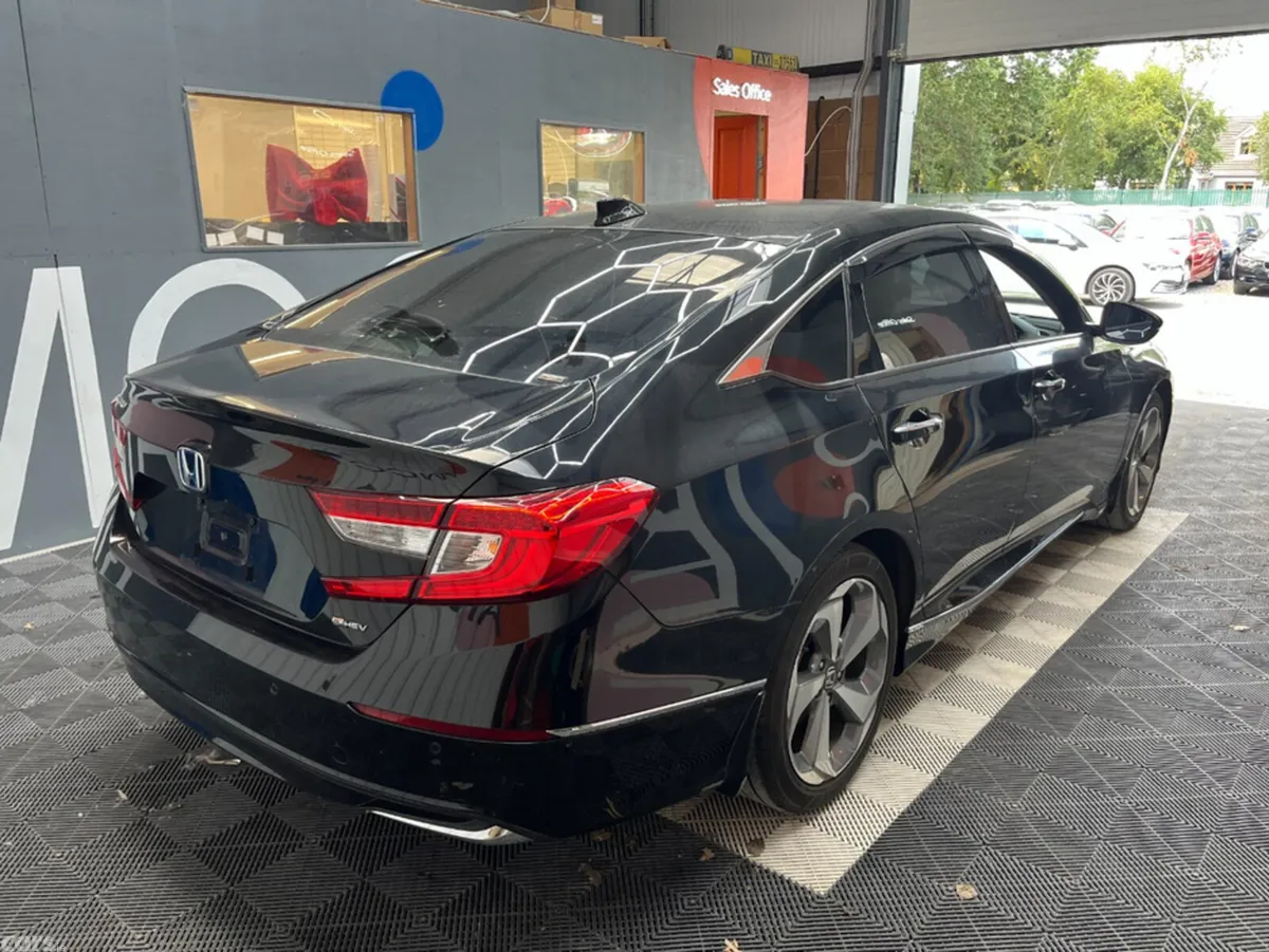 Honda Accord Saloon, Petrol Hybrid, 2022, Black