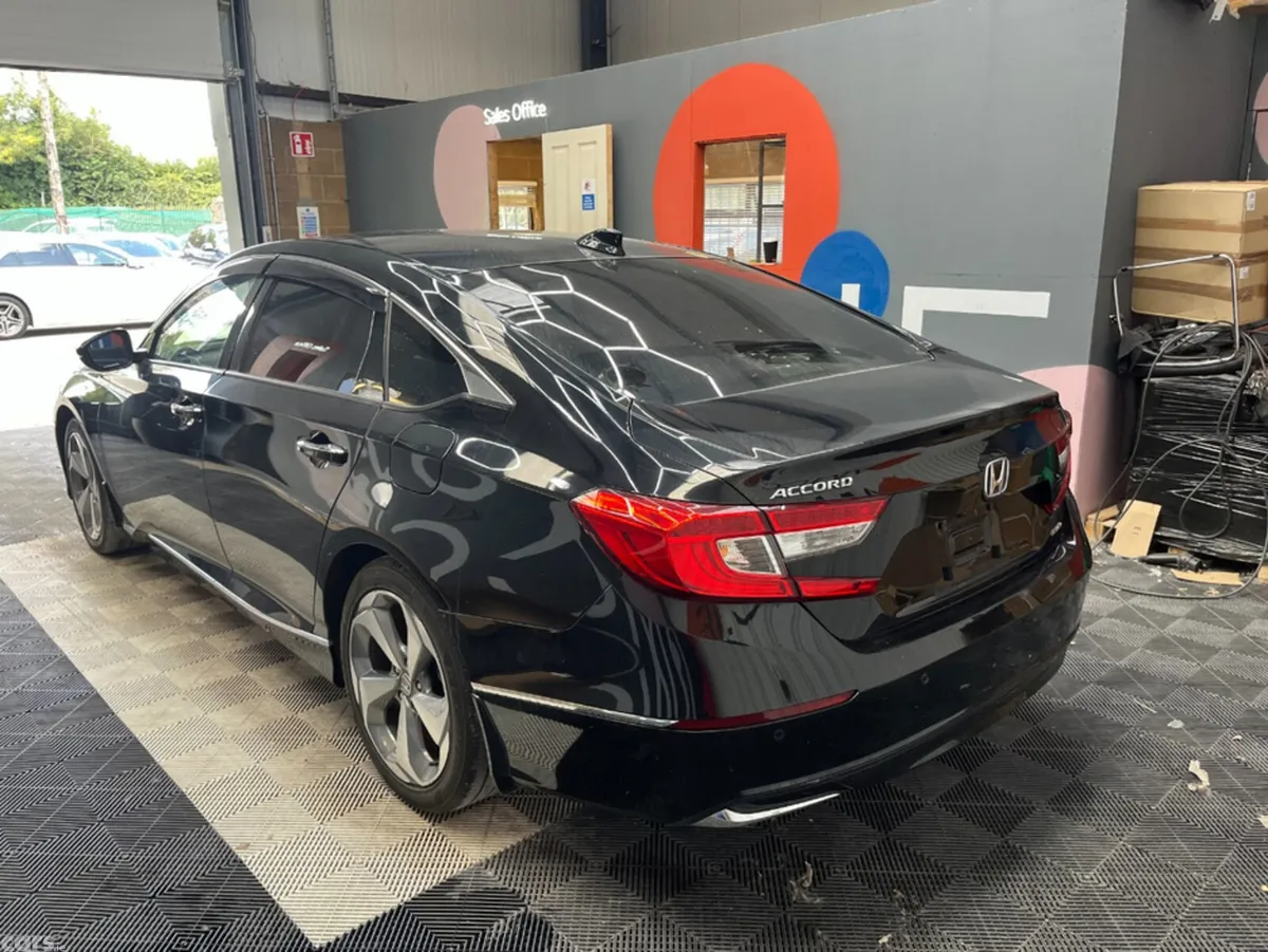 Honda Accord Saloon, Petrol Hybrid, 2022, Black