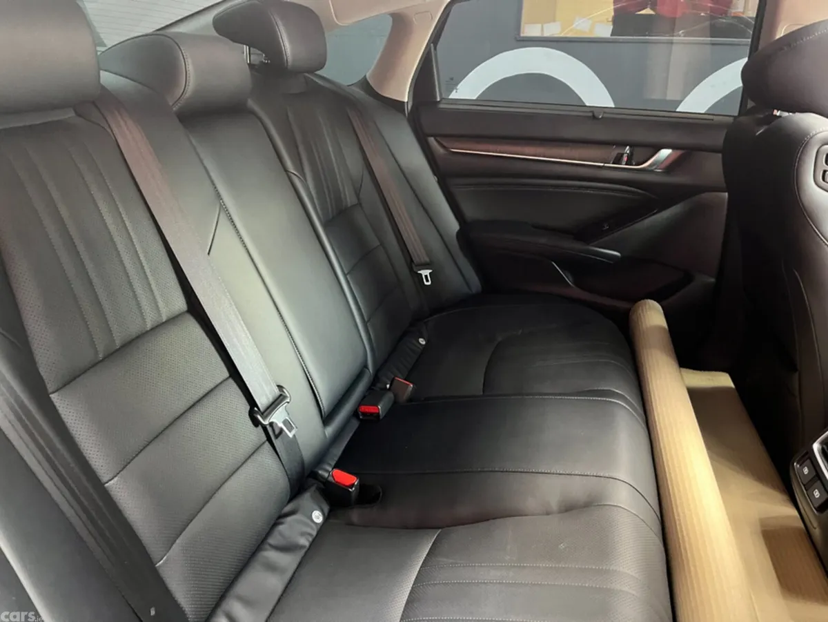 Honda Accord Saloon, Petrol Hybrid, 2022, Black