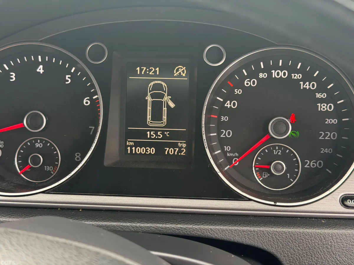 Volkswagen Passat Estate, Petrol, 2013, White