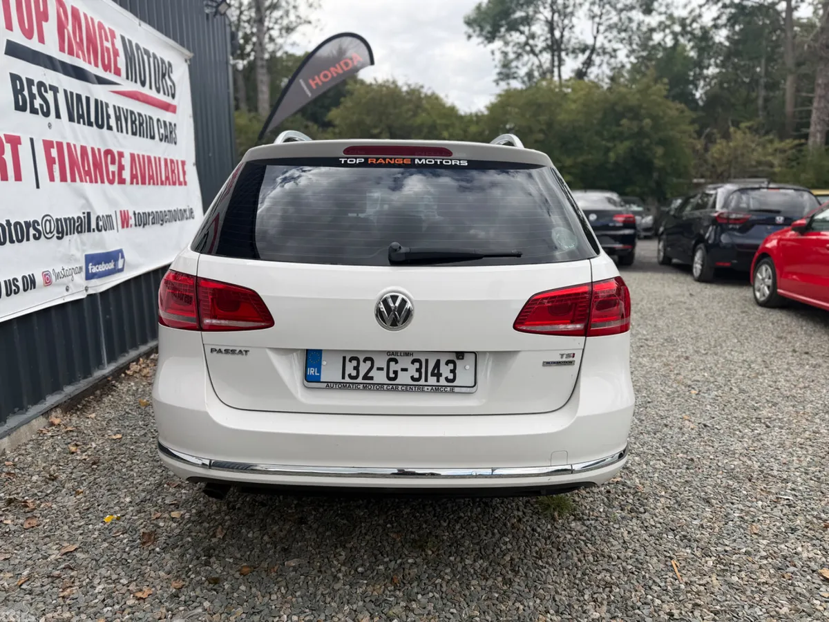 Volkswagen Passat Estate, Petrol, 2013, White