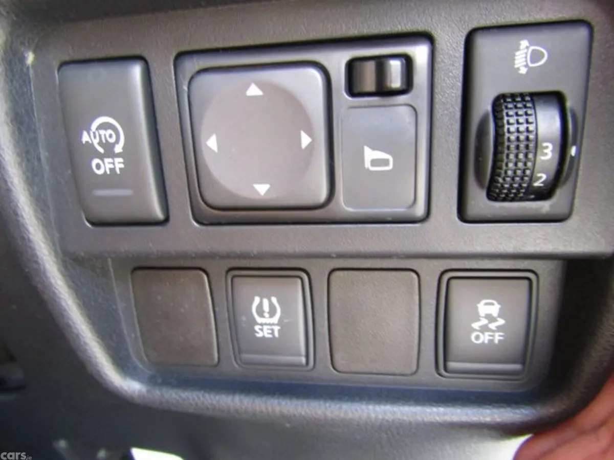 Nissan Juke MPV, Petrol, 2015, White