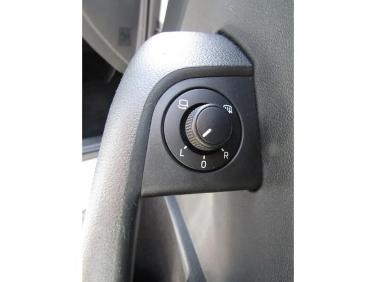 Skoda Octavia Saloon, Diesel, 2020, Grey