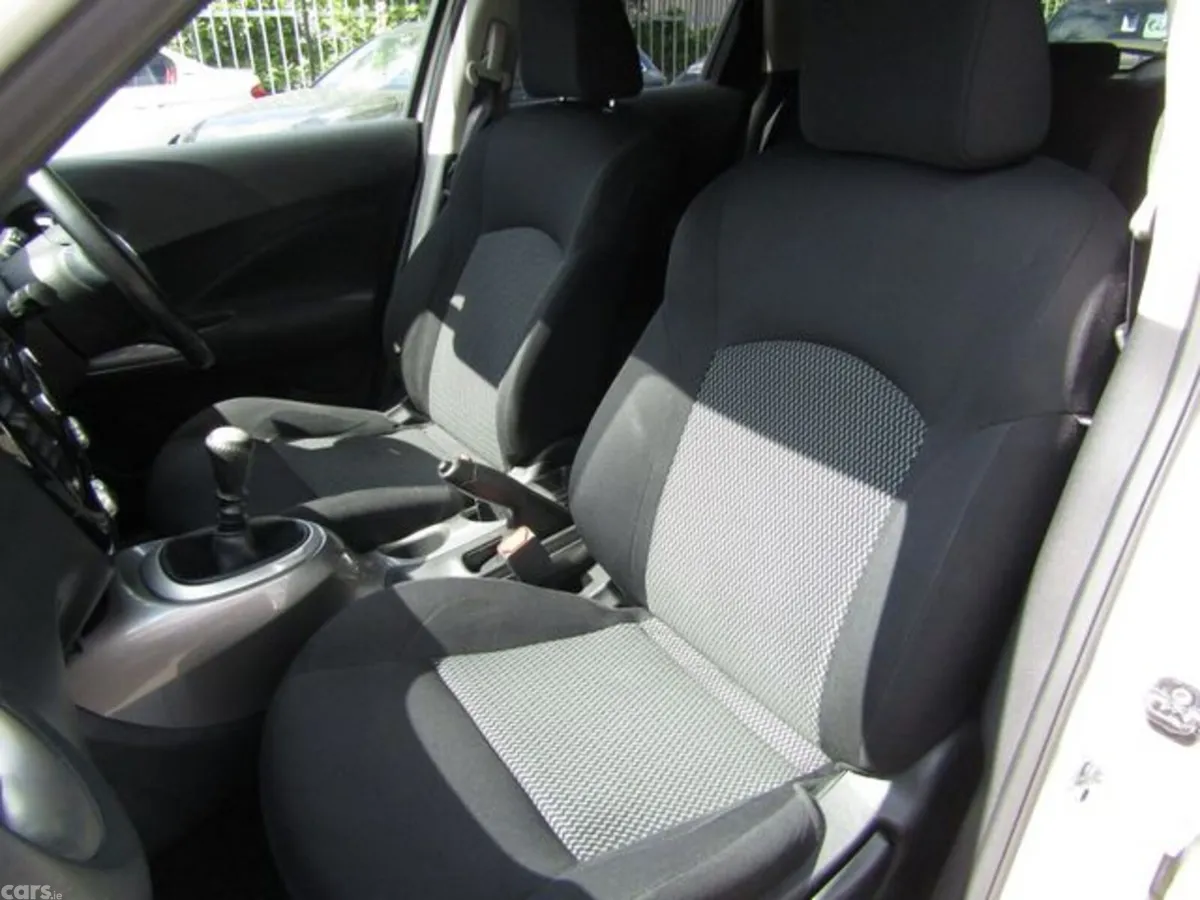 Nissan Juke MPV, Petrol, 2015, White