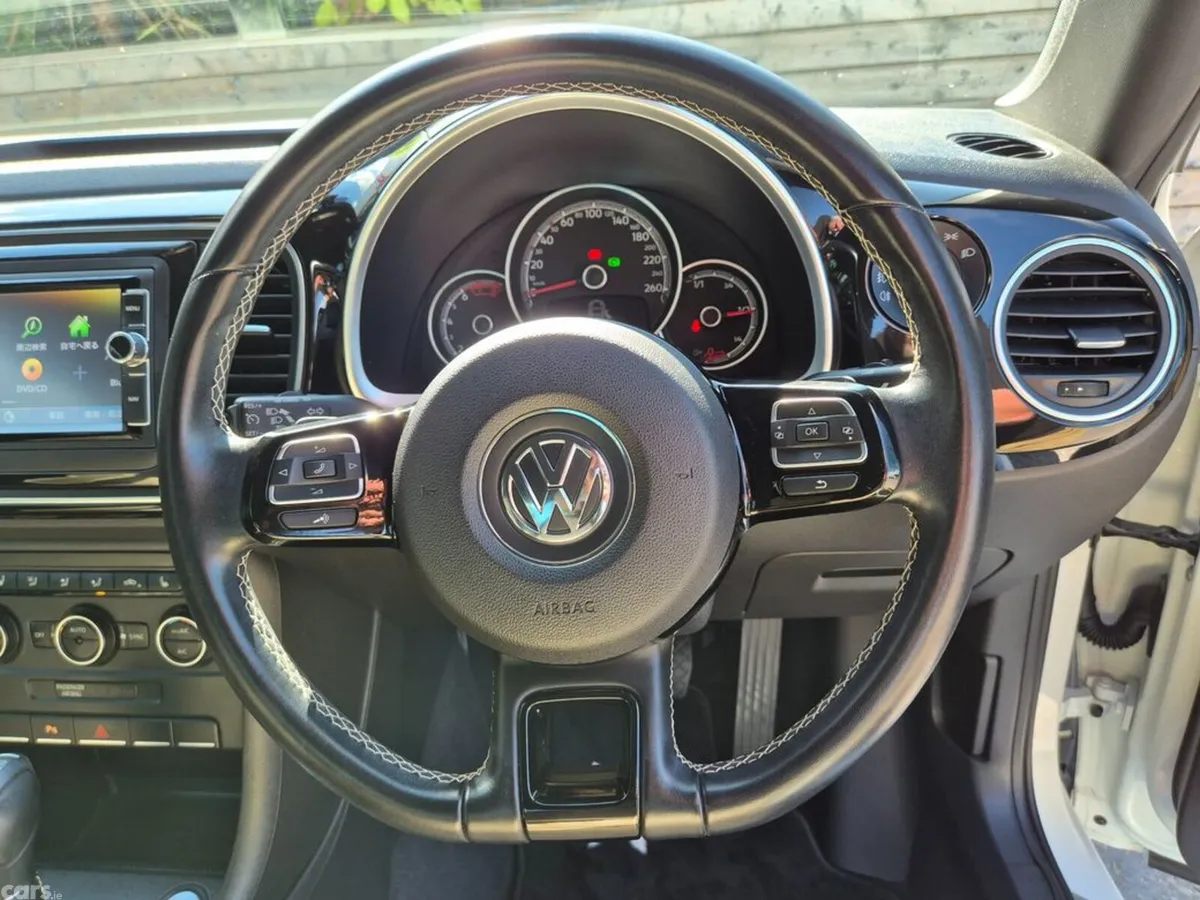 Volkswagen Beetle Hatchback, Petrol, 2018, White