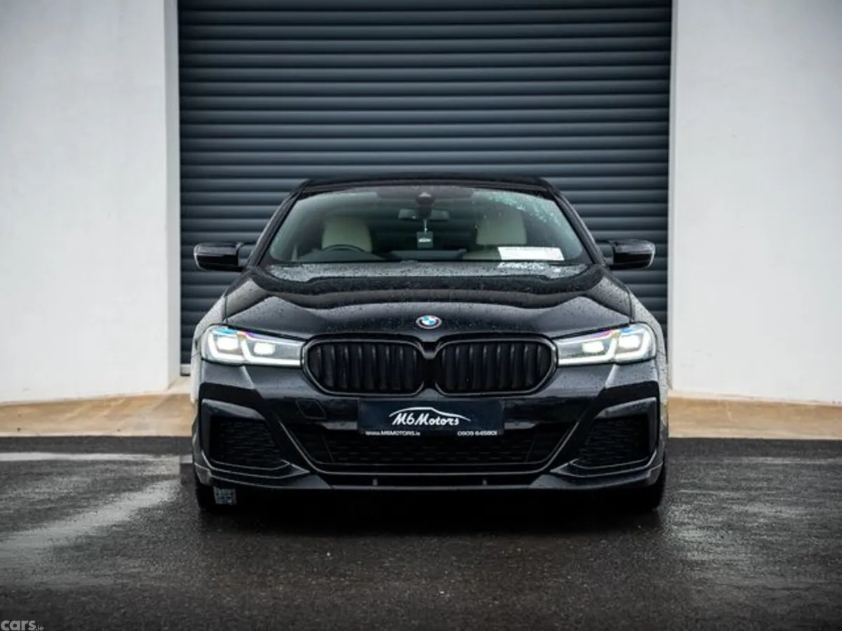 BMW 5-Series Saloon, Petrol Plug-in Hybrid, 2021, Black