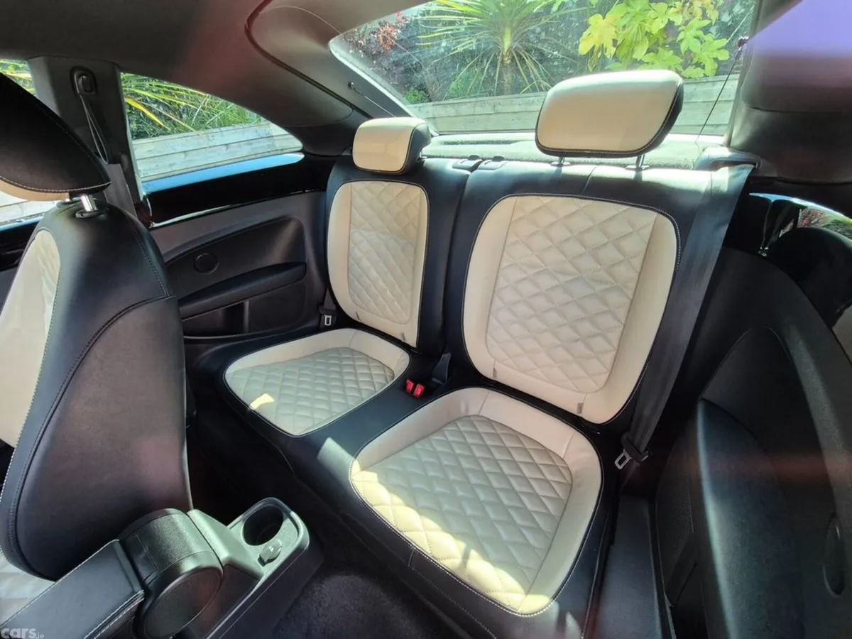 Volkswagen Beetle Hatchback, Petrol, 2018, White
