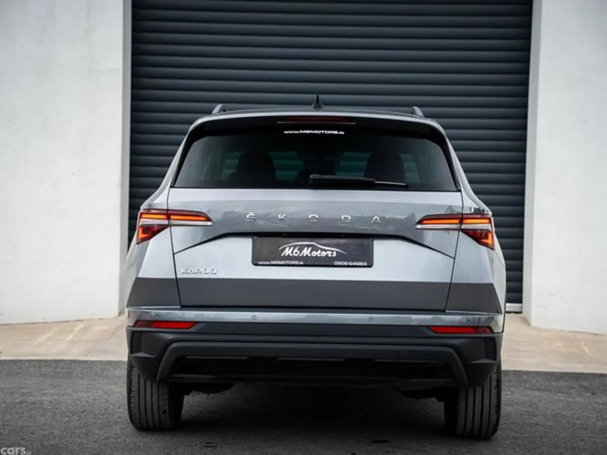 Skoda Karoq SUV, Diesel, 2023, Grey
