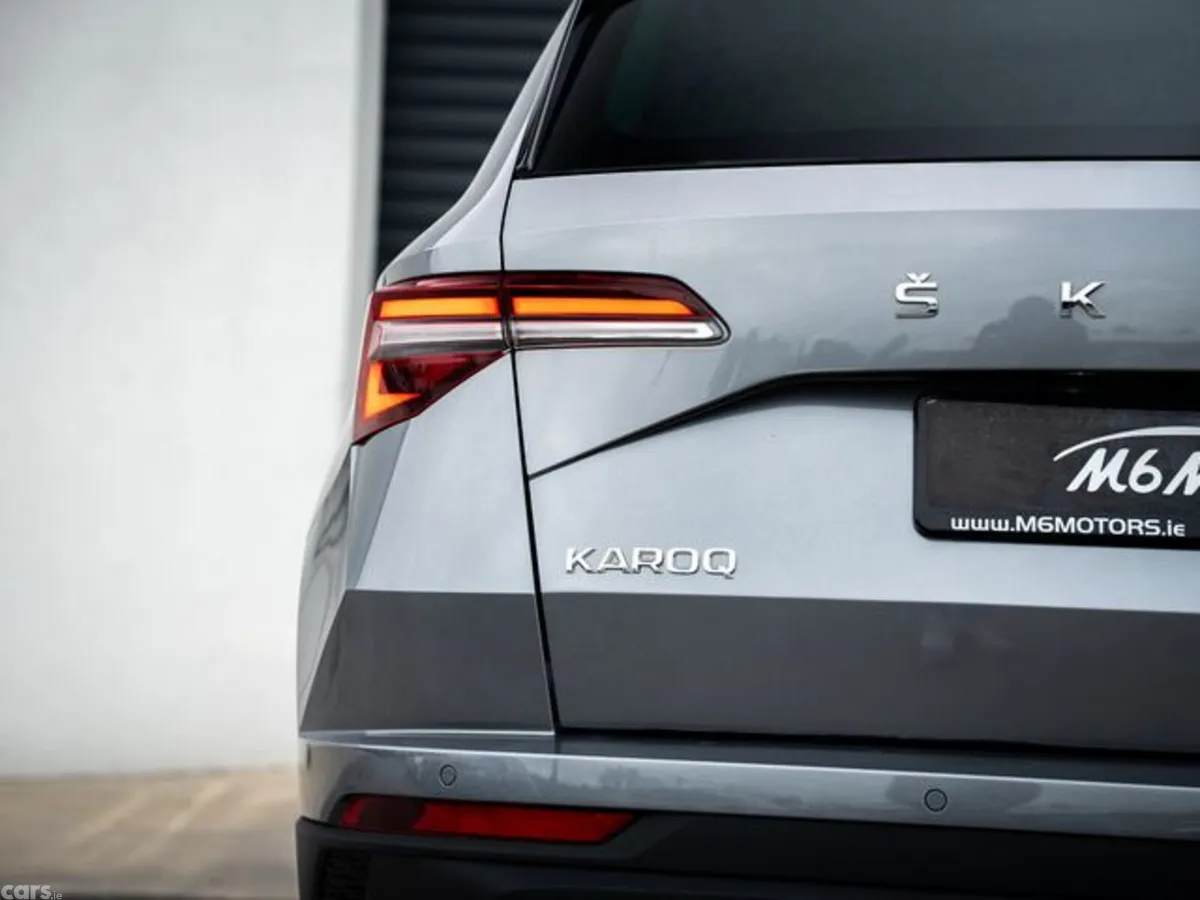 Skoda Karoq SUV, Diesel, 2023, Grey
