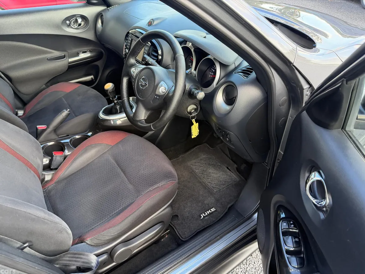 Nissan Juke SUV, Diesel, 2013, Grey