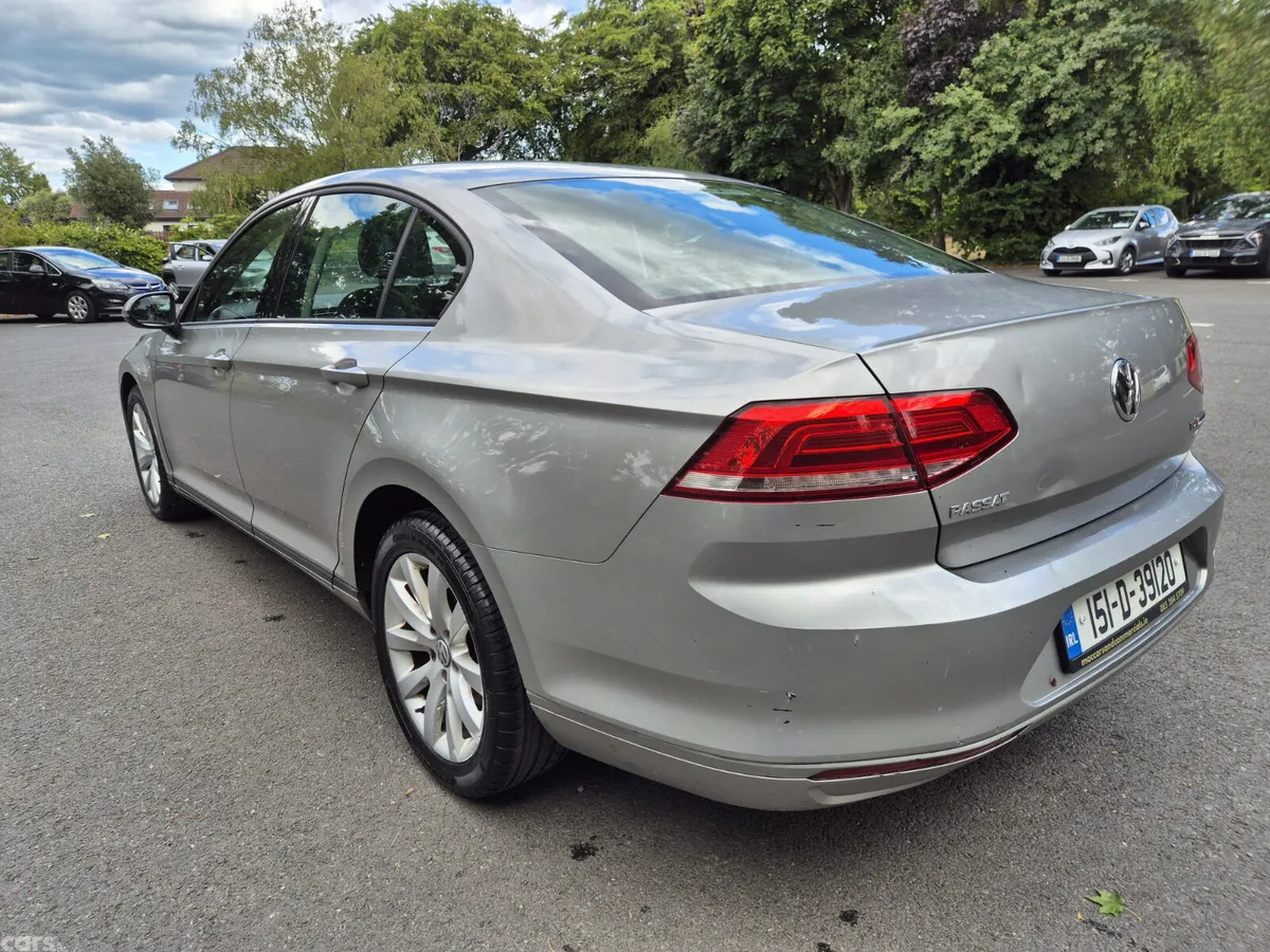 Volkswagen Passat Saloon, Diesel, 2015, Silver
