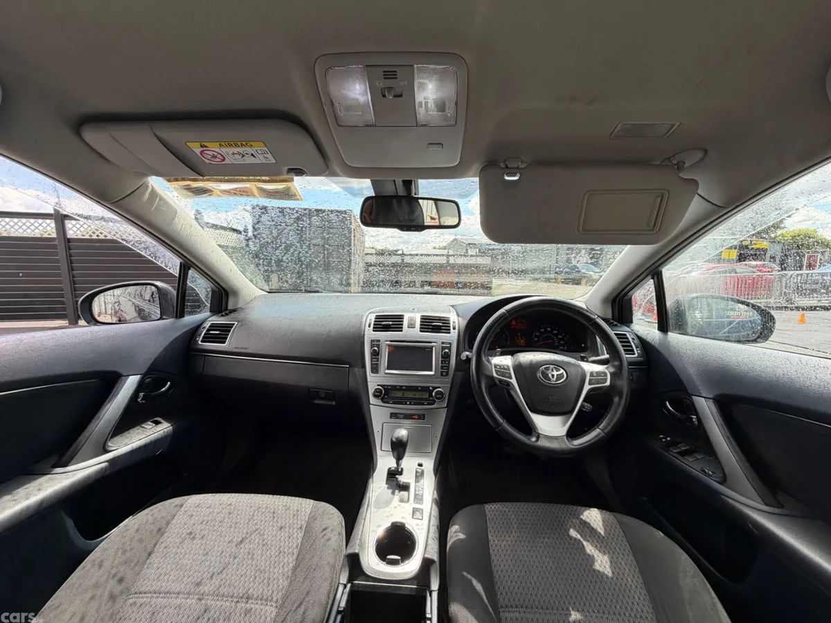 Toyota Avensis Saloon, Diesel, 2013, Black