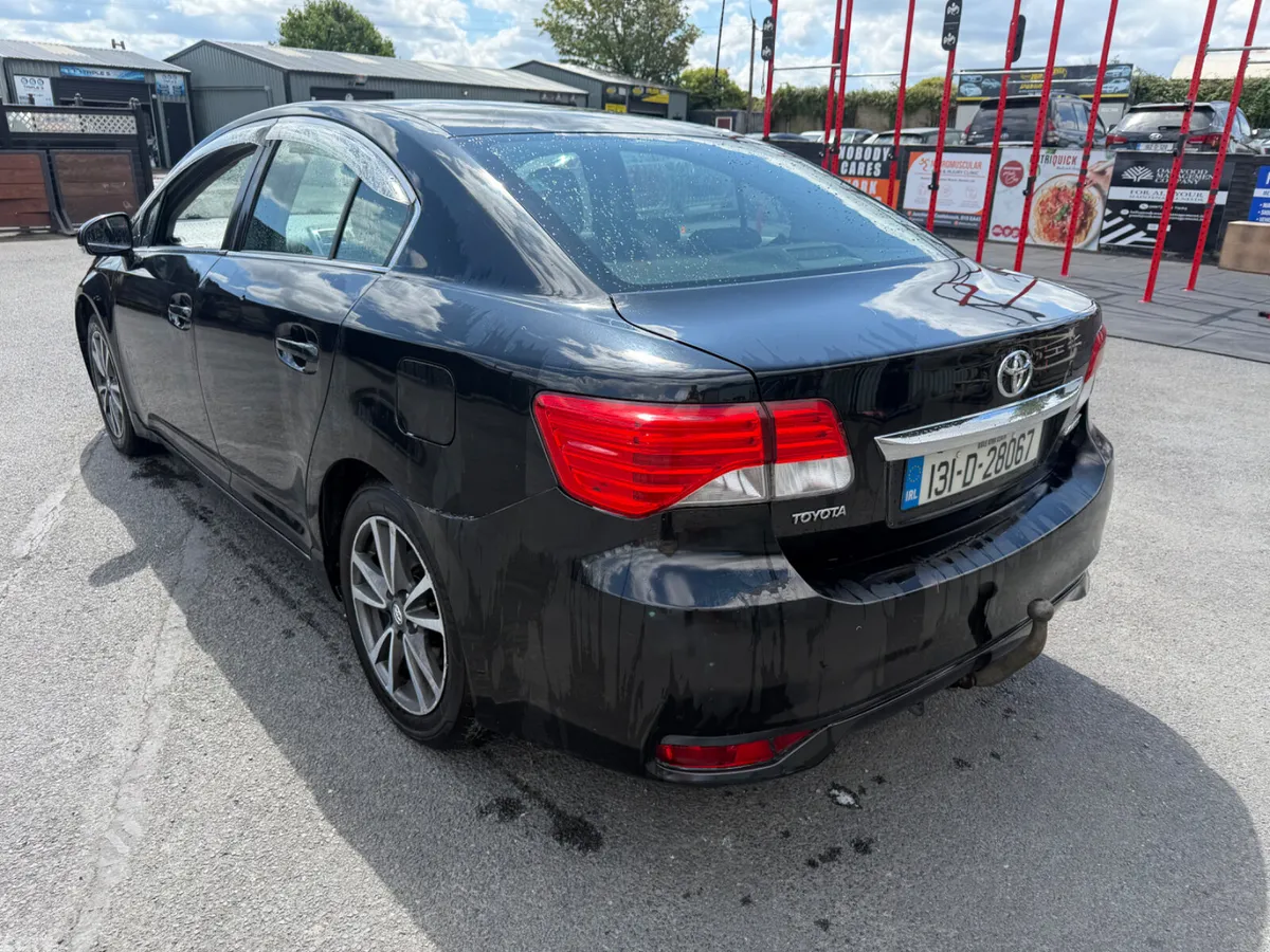 Toyota Avensis Saloon, Diesel, 2013, Black