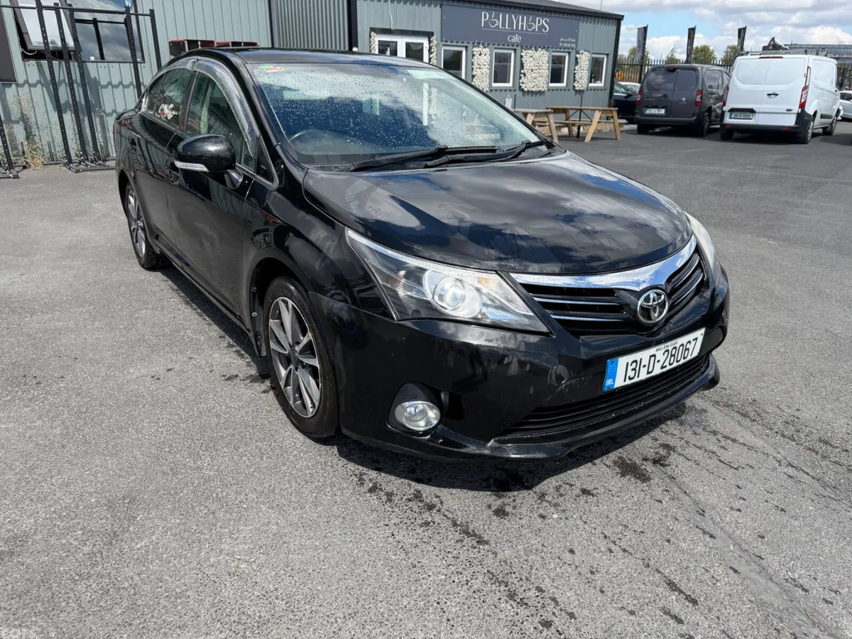 Toyota Avensis Saloon, Diesel, 2013, Black