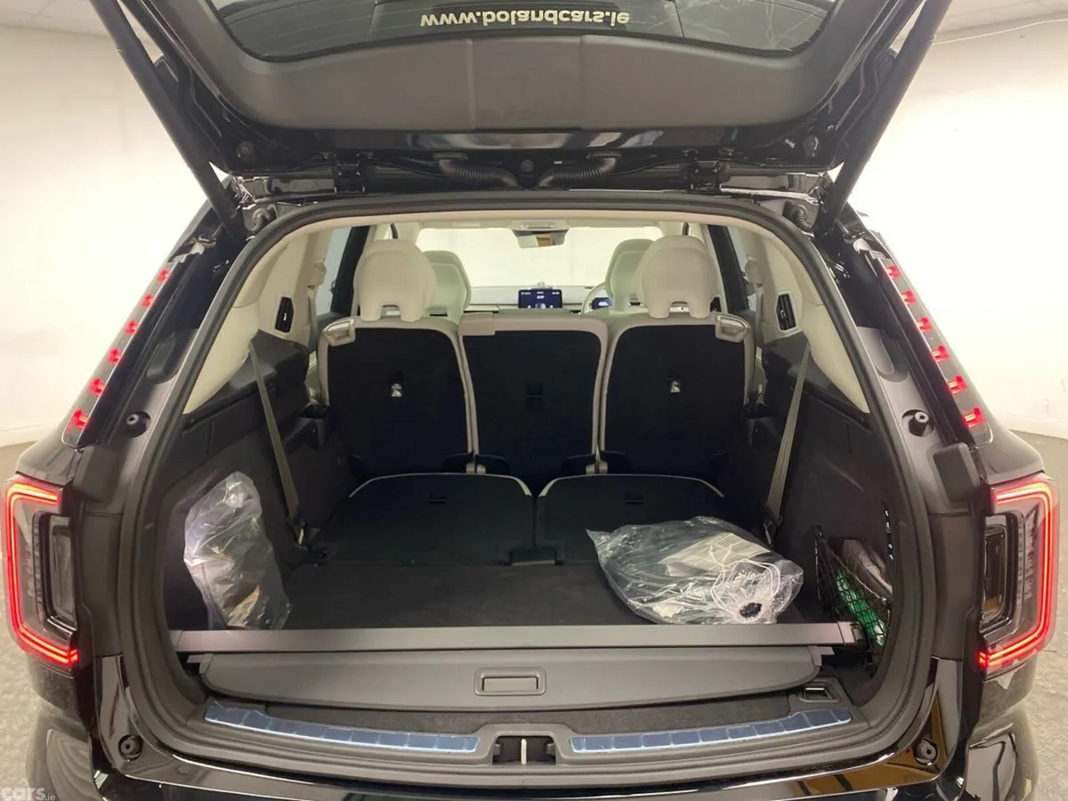 Volvo EX90 SUV, Electric, 2027, Black