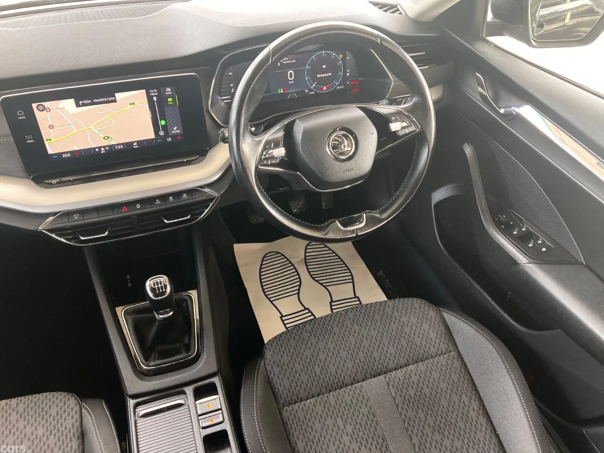 Skoda Octavia Saloon, Diesel, 2021, Black