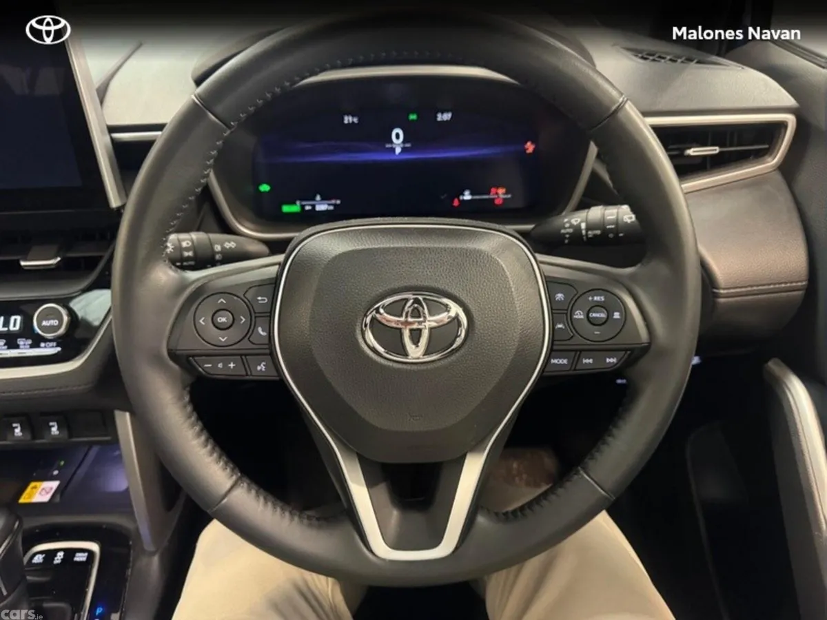 Toyota Corolla Cross SUV, Petrol Hybrid, 2024, Blue