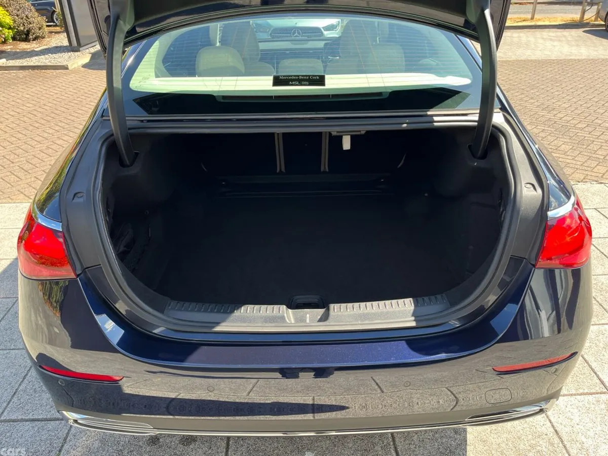 Mercedes-Benz E-Class Saloon, Diesel Hybrid, 2026, Blue