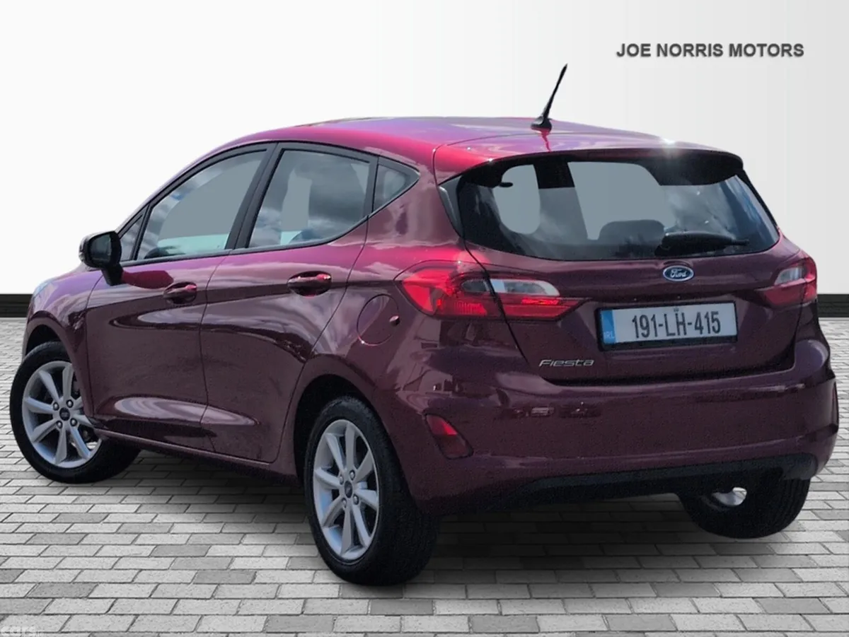 Ford Fiesta Hatchback, Petrol, 2019, Red