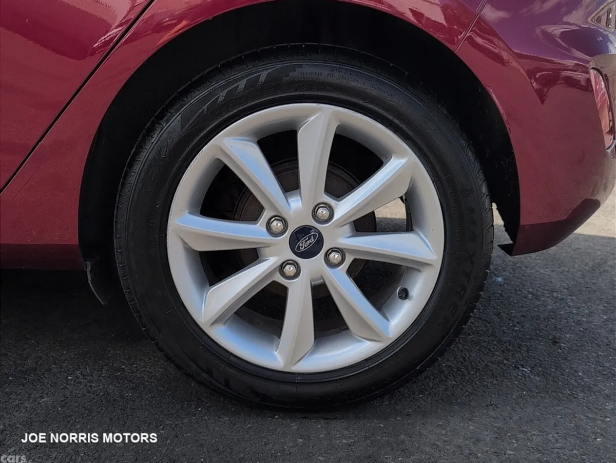 Ford Fiesta Hatchback, Petrol, 2019, Red