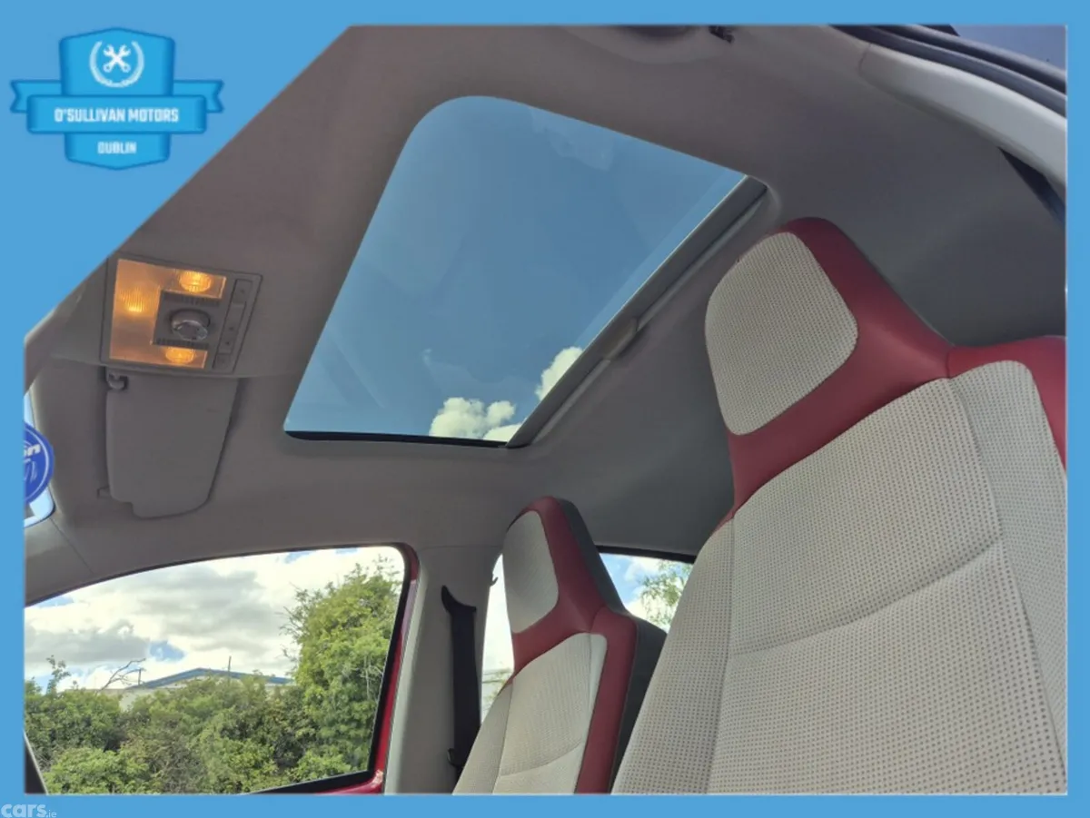 Volkswagen up! Hatchback, Petrol, 2013, Red