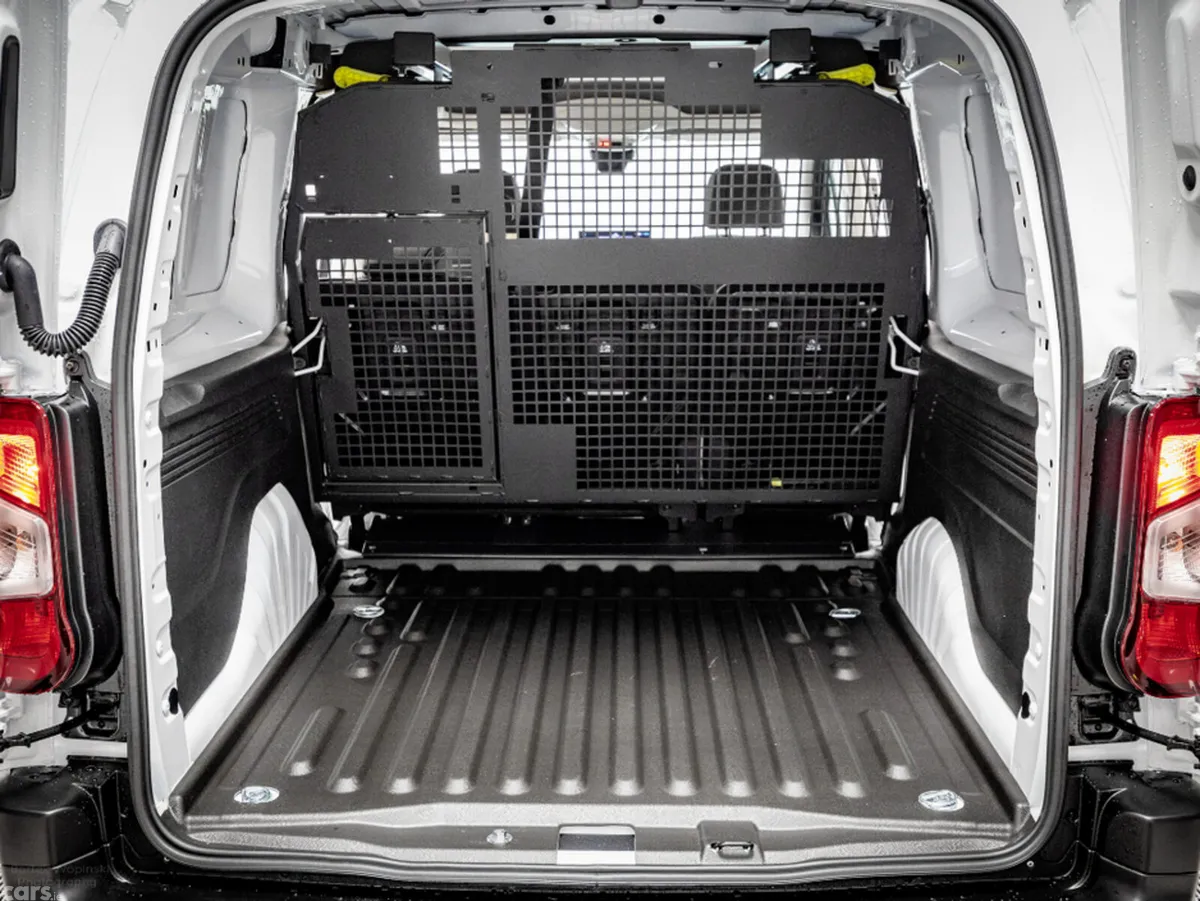Citroen Berlingo Van, Diesel, 2026, White