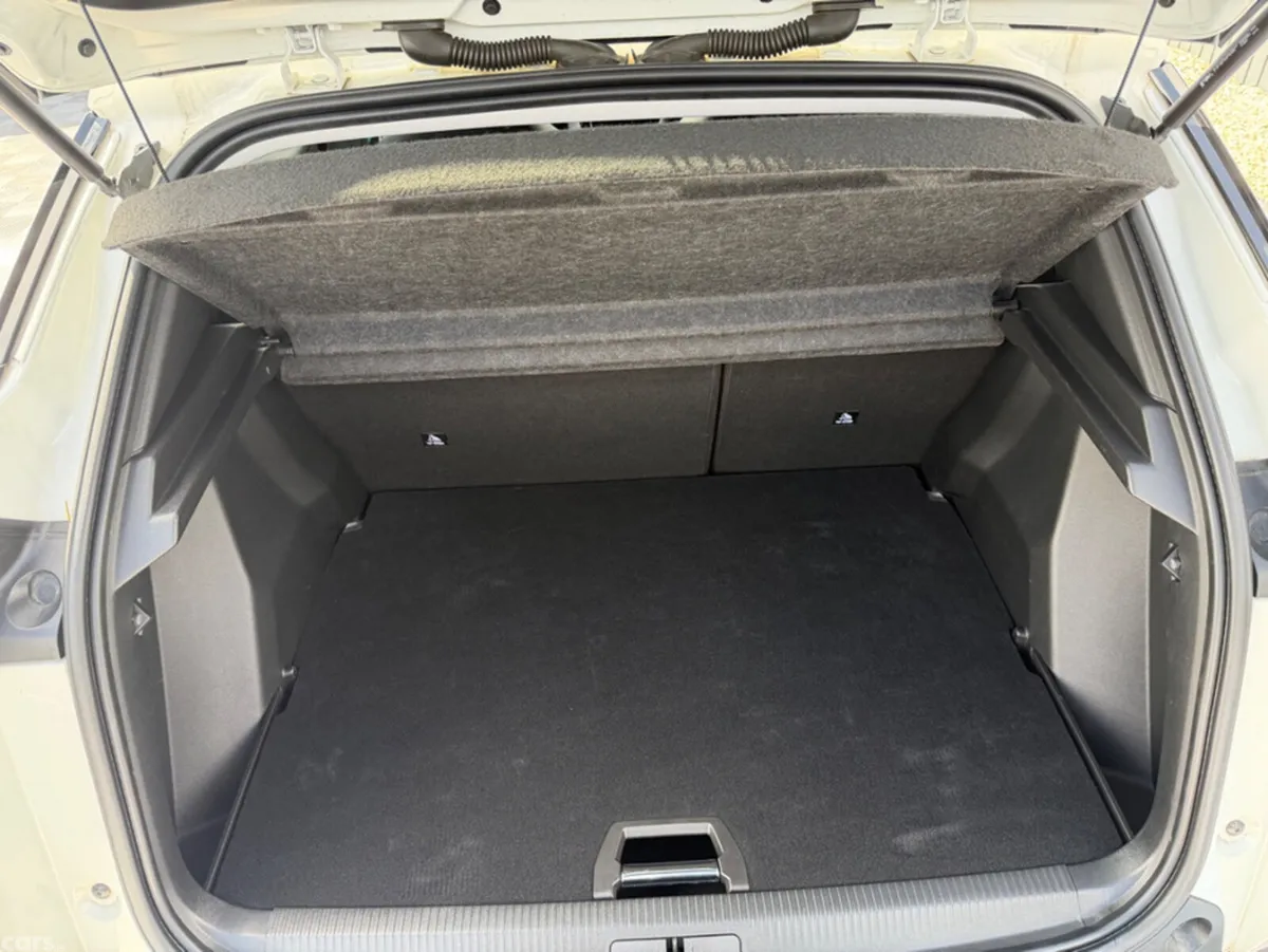 Peugeot 2008 SUV, Petrol, 2021, White