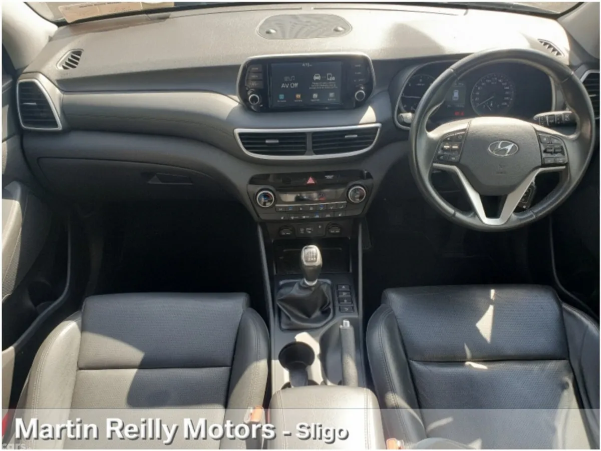 Hyundai Tucson MPV, Diesel, 2019, Brown