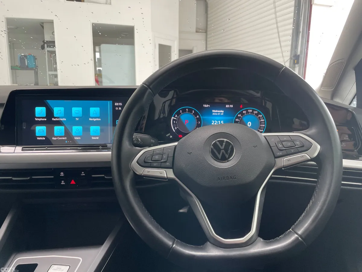 Volkswagen Golf Hatchback, Petrol, 2021, White