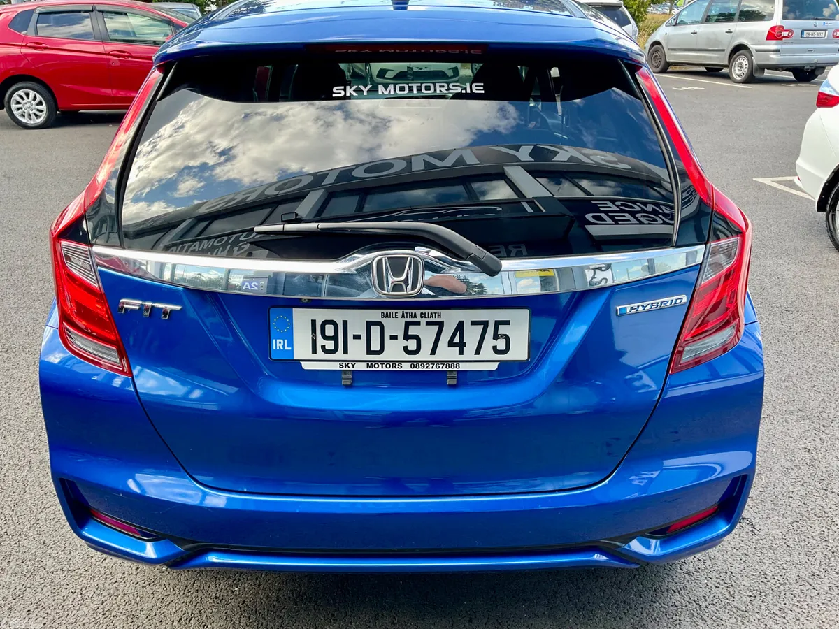 Honda Fit Hatchback, Petrol Hybrid, 2019, Blue