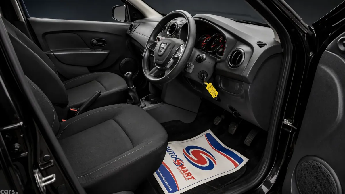 Dacia Sandero Hatchback, Petrol, 2021, Black