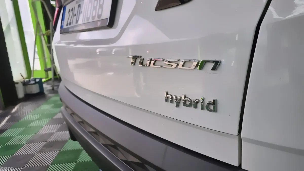 Hyundai Tucson SUV, Petrol Hybrid, 2022, White