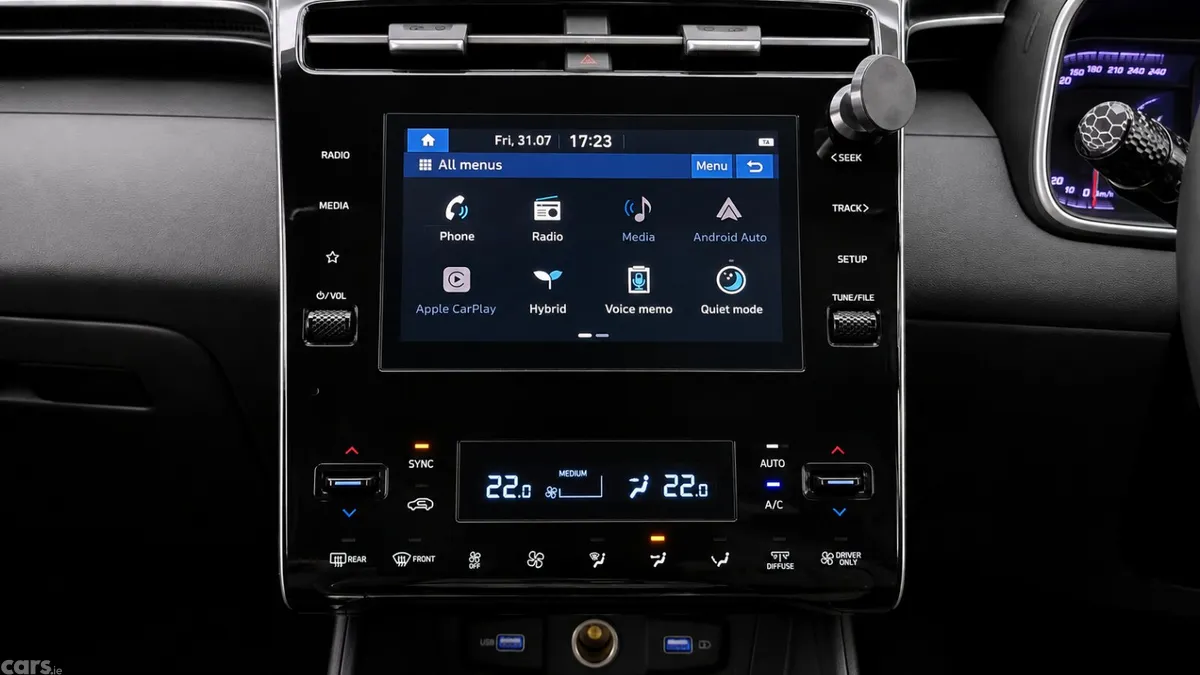 Hyundai Tucson SUV, Petrol Hybrid, 2022, White