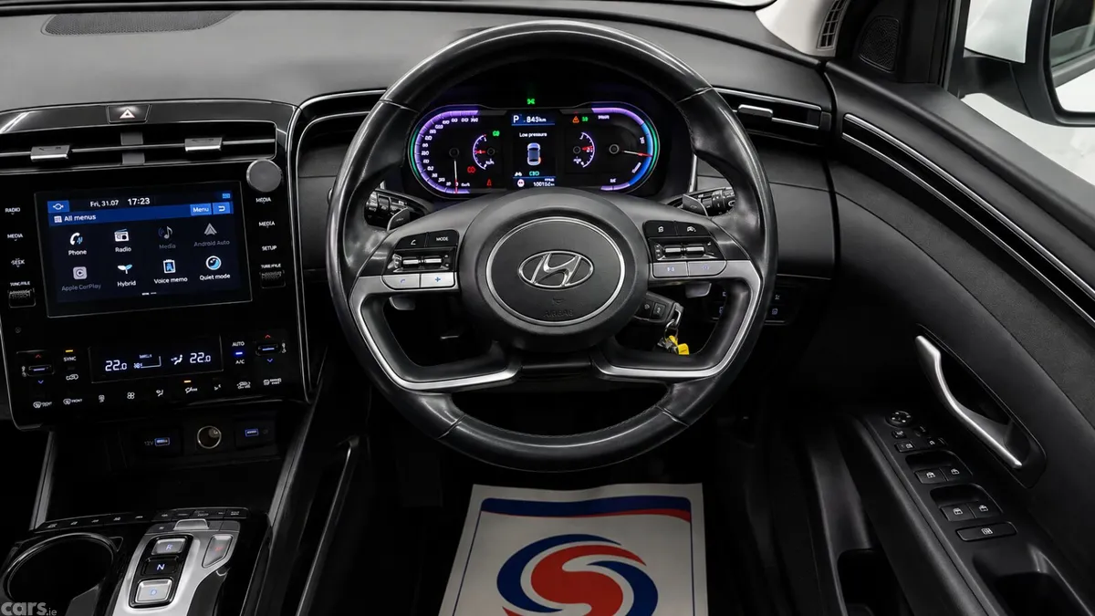 Hyundai Tucson SUV, Petrol Hybrid, 2022, White
