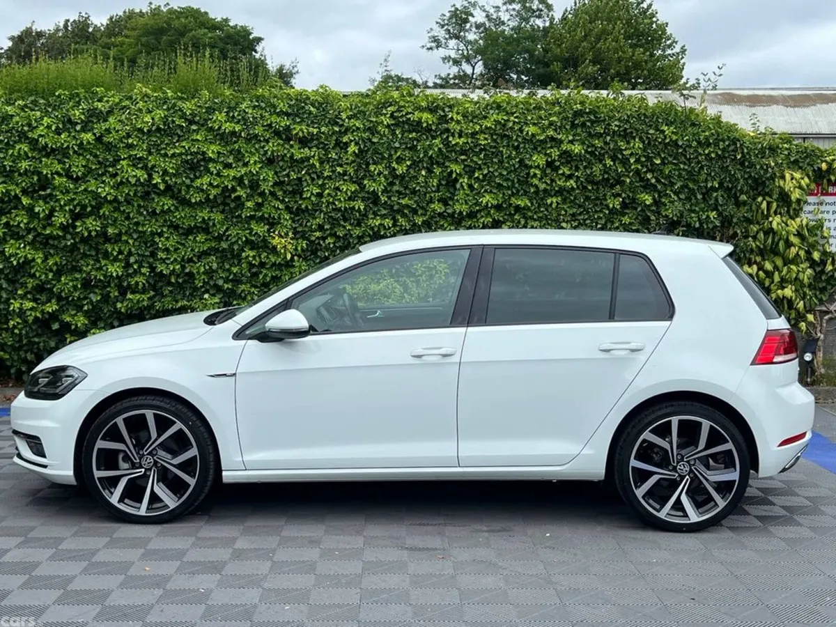Volkswagen Golf Hatchback, Petrol, 2018, Grey